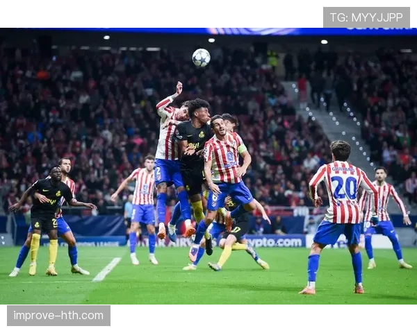 莫利纳助力球队备战新赛季,欧冠经验值得关注与期待 莫利纳助力球队备战新赛季,欧冠经验值得关注与期待