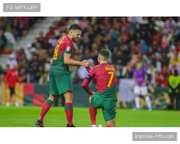 莱奥无球跑动与战术懒散争议解析