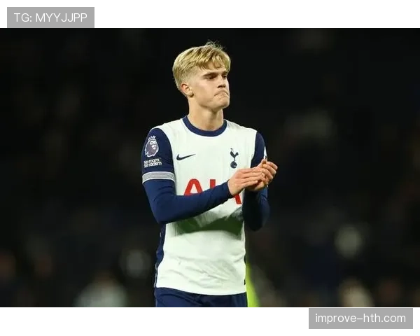 热刺边路快如闪电，但一慢下来就彻底瘫痪？